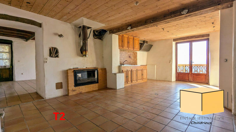 Maison ancienne - 136 m² - 8 pièces