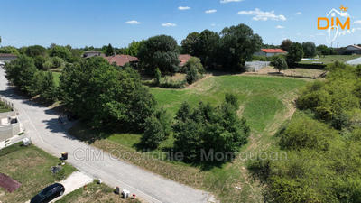 Terrain - 1 166 m²