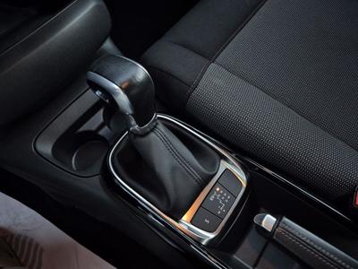 Citroën C4 Cactus PureTech 110 s&amp;amp;S Eat6 Feel Business