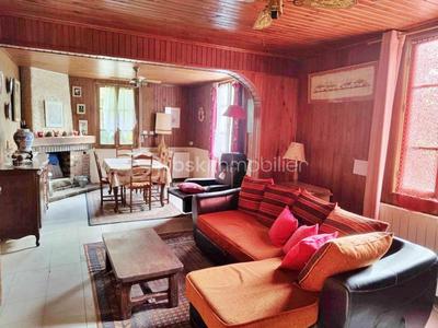 Maison traditionnelle - 134 m² - 6 pièces