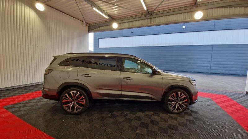 Renault Espace VI E-Tech Hybrid 200 Iconic