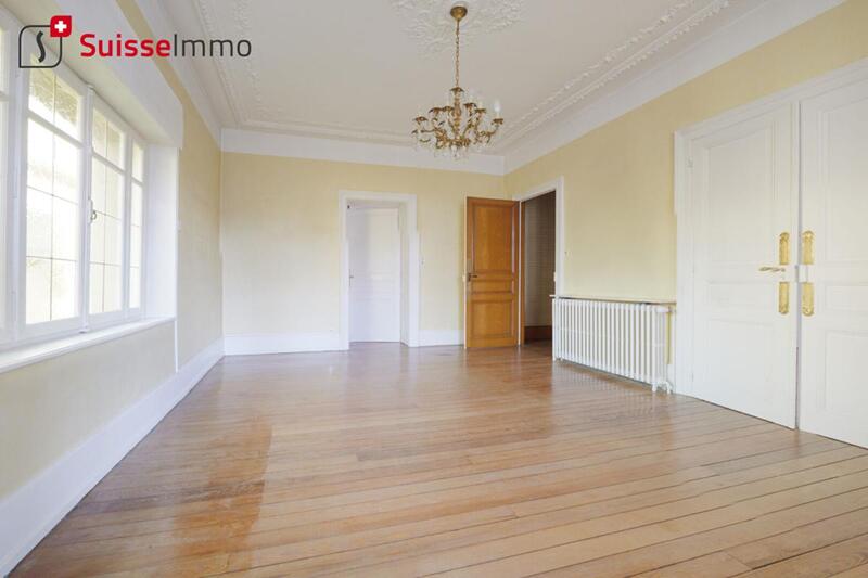 Appartement - 128 m² - 5 pièces