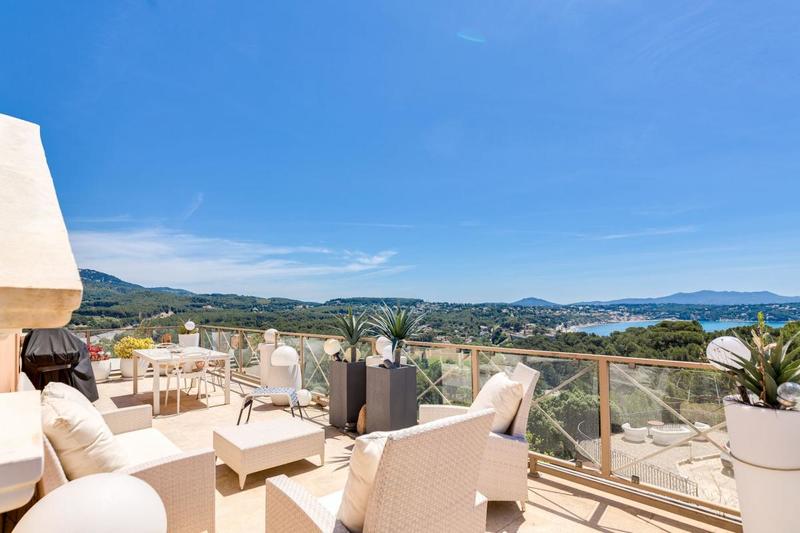 Penthouse - 174 m² - 5 pièces