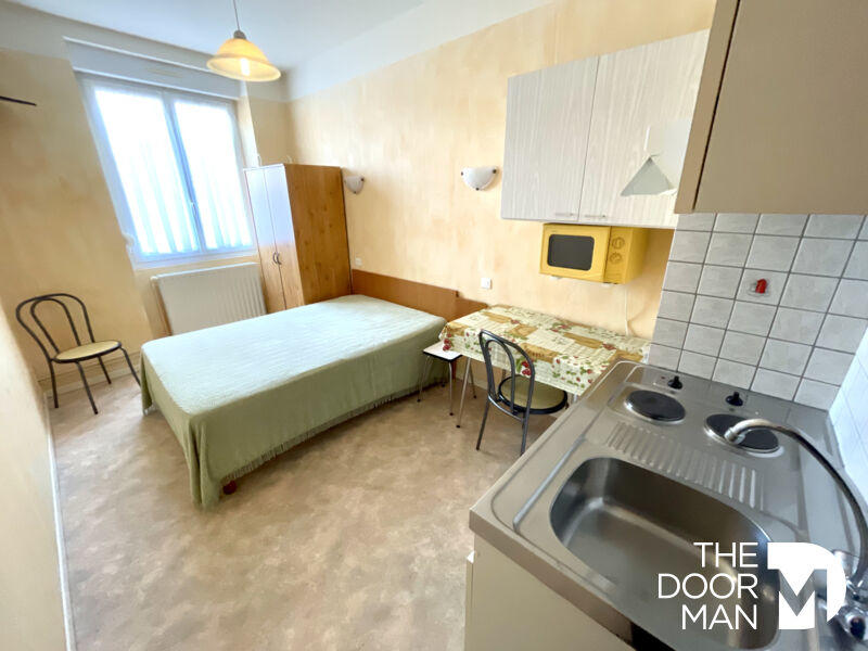 Immeuble - 230 m² - 14 pièces