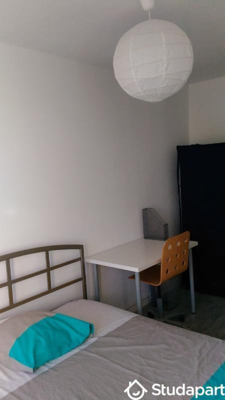 Chambre - 14 m² - 1 pièce