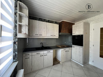 Maison - 137 m² - 6 pièces