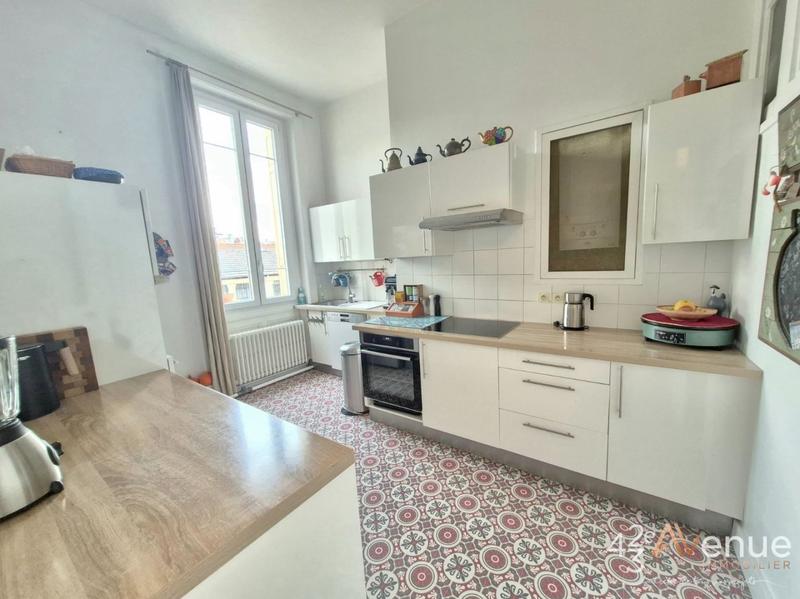 Appartement - 159 m² - 4 pièces
