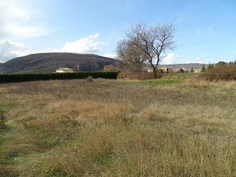 Terrain - 2 680 m²