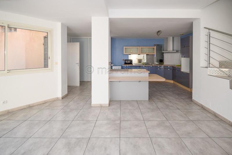 Maison - 146 m² - 5 pièces