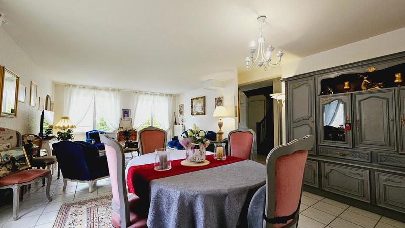 Maison - 133 m² - 5 pièces