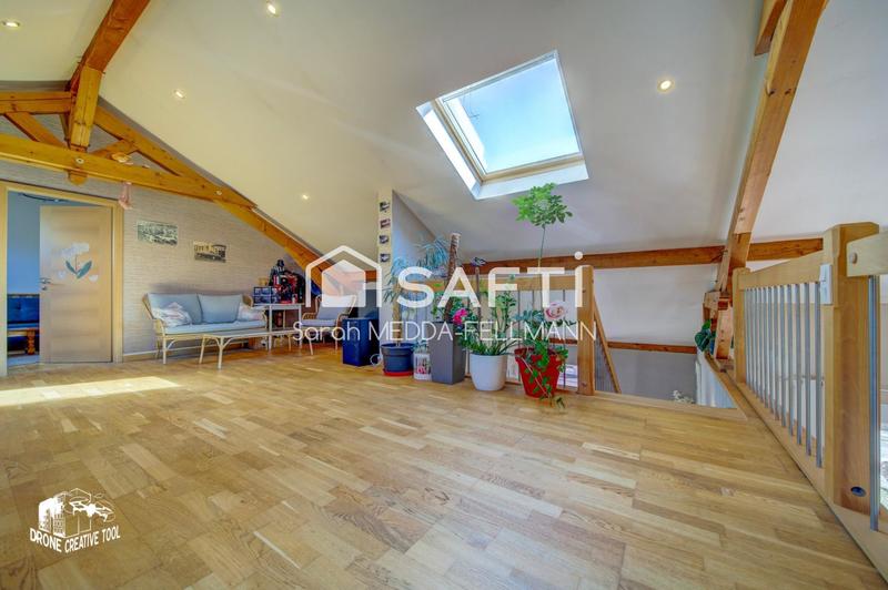 Maison - 165 m² - 5 pièces