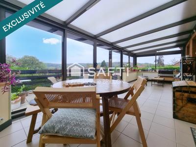 Maison - 90 m² - 6 pièces