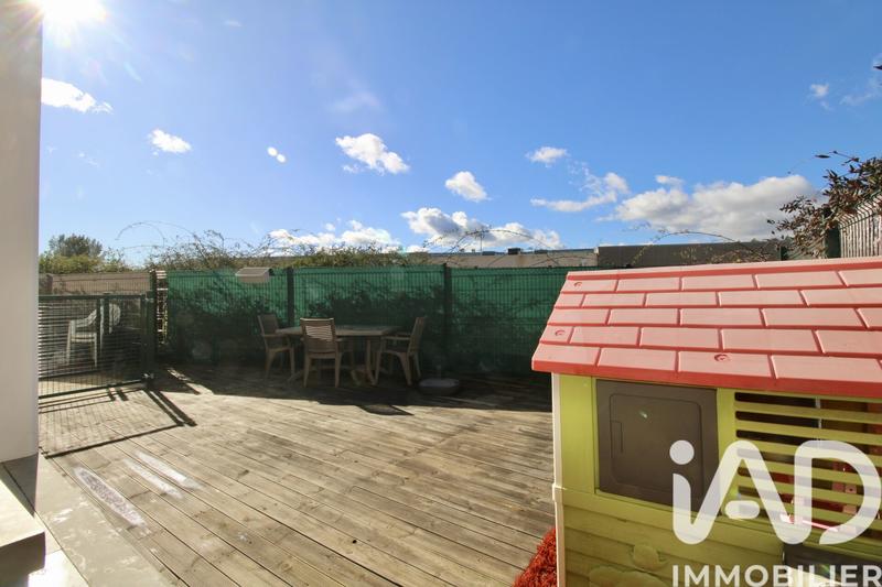 Maison - 93 m² - 4 pièces