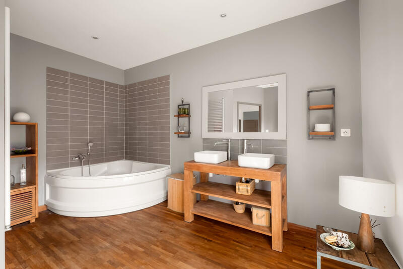 Maison - 259 m² - 6 pièces