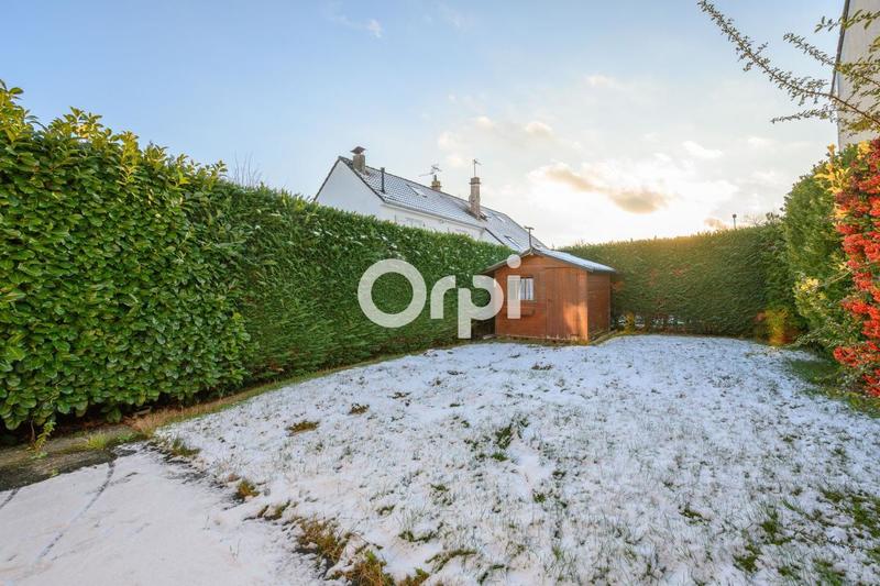 Maison - 95 m² - 4 pièces