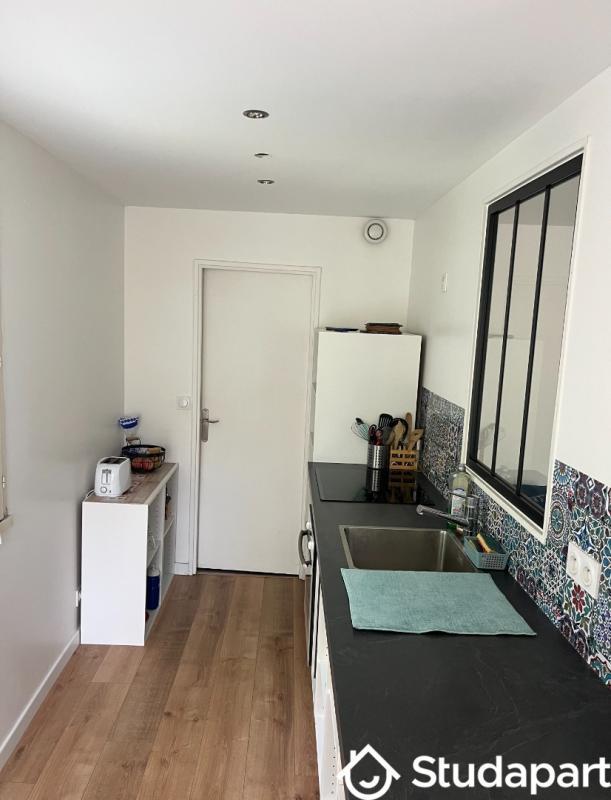 Chambre - 12 m² - 1 pièce