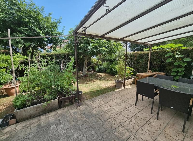 Maison - 88 m² - 5 pièces