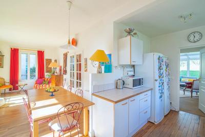 Maison - 205 m² - 10 pièces