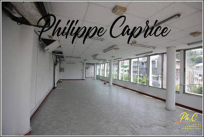 Immeuble - 345 m² - 4 pièces