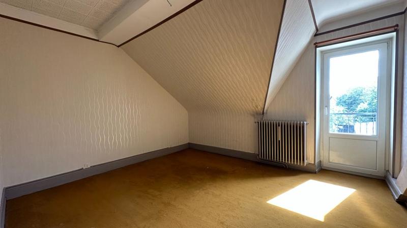 Maison - 190 m² - 9 pièces