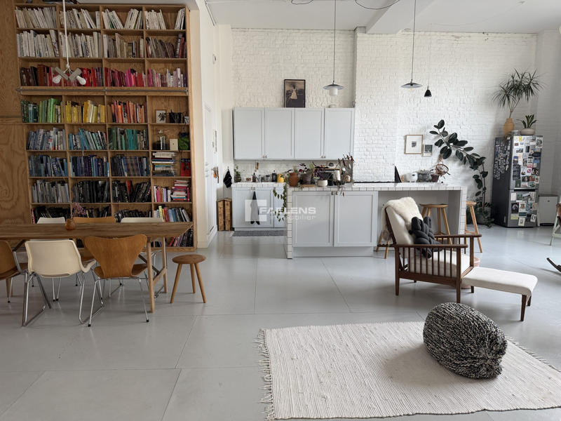 Appartement - 225 m² - 5 pièces