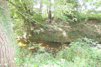 Terrain de loisirs - 2 215 m²