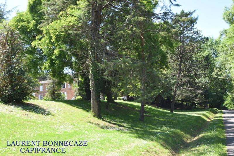 Appartement - 150 m² - 4 pièces