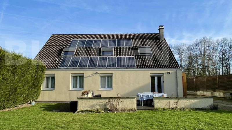 Maison - 144 m² - 8 pièces