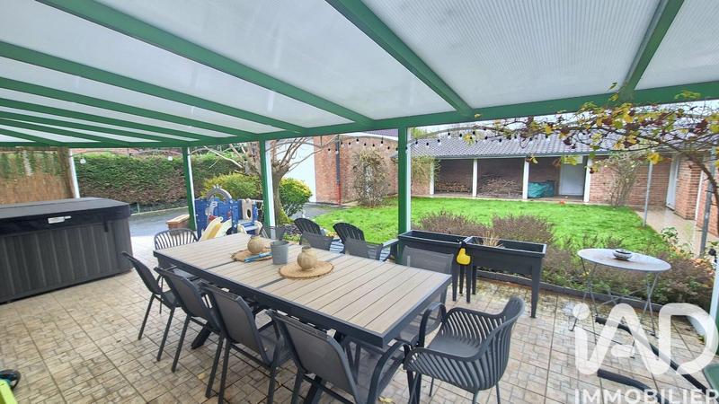 Maison de village - 210 m² - 9 pièces