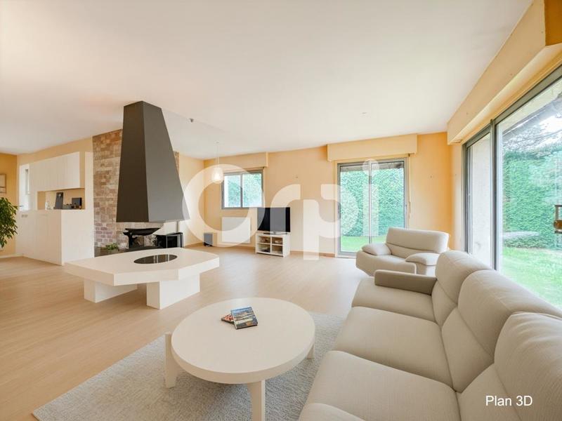 Maison - 140 m² - 5 pièces