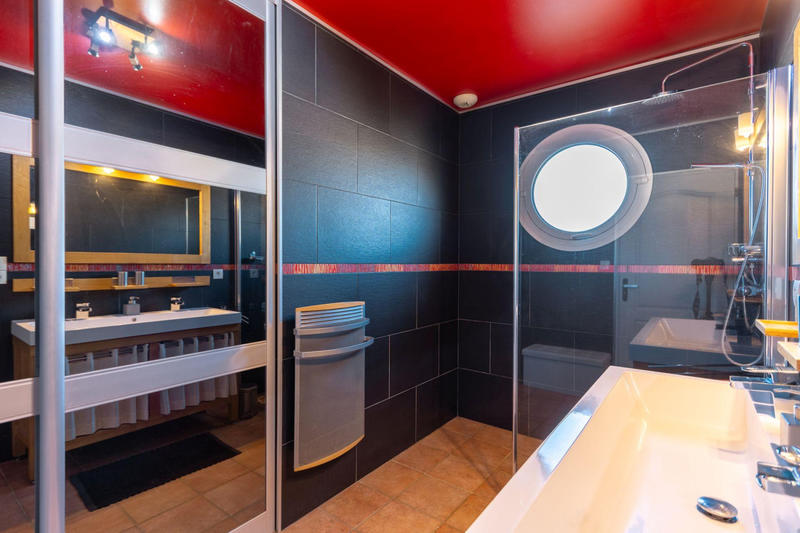 Maison - 104 m² - 5 pièces