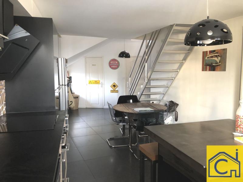 Maison - 90 m² - 3 pièces