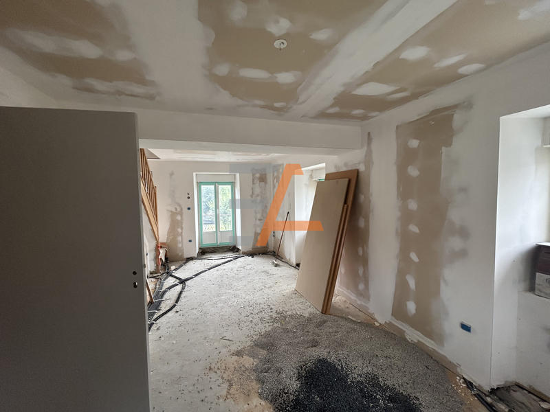 Maison de village - 152 m² - 10 pièces