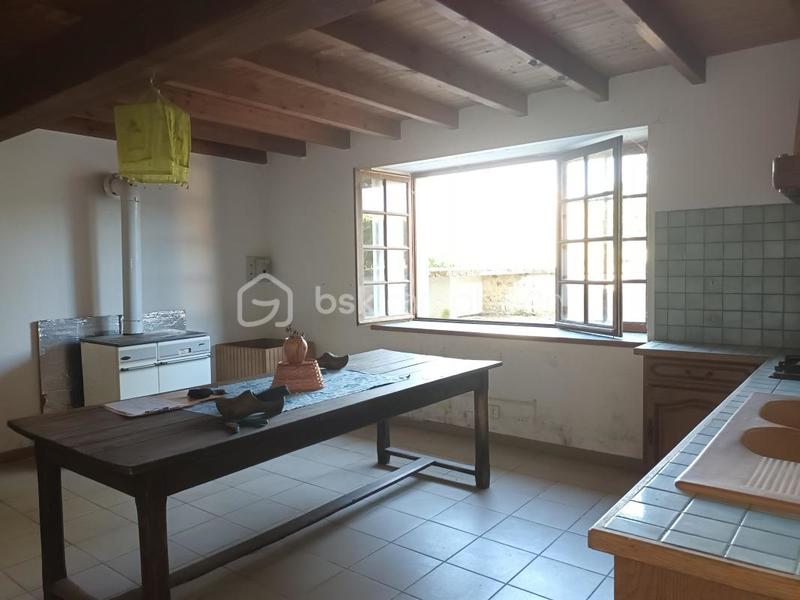 Corps de ferme - 379 m² - 14 pièces