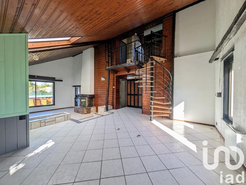 Maison - 145 m² - 6 pièces