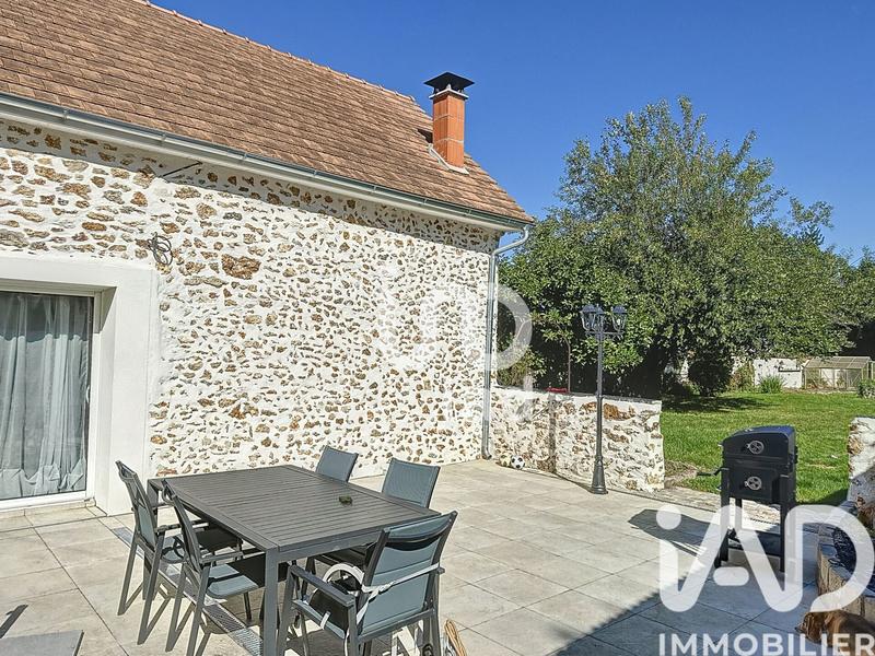 Maison de village - 196 m² - 7 pièces
