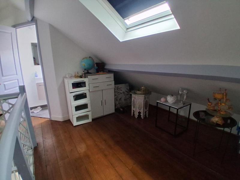 Maison - 91 m² - 6 pièces