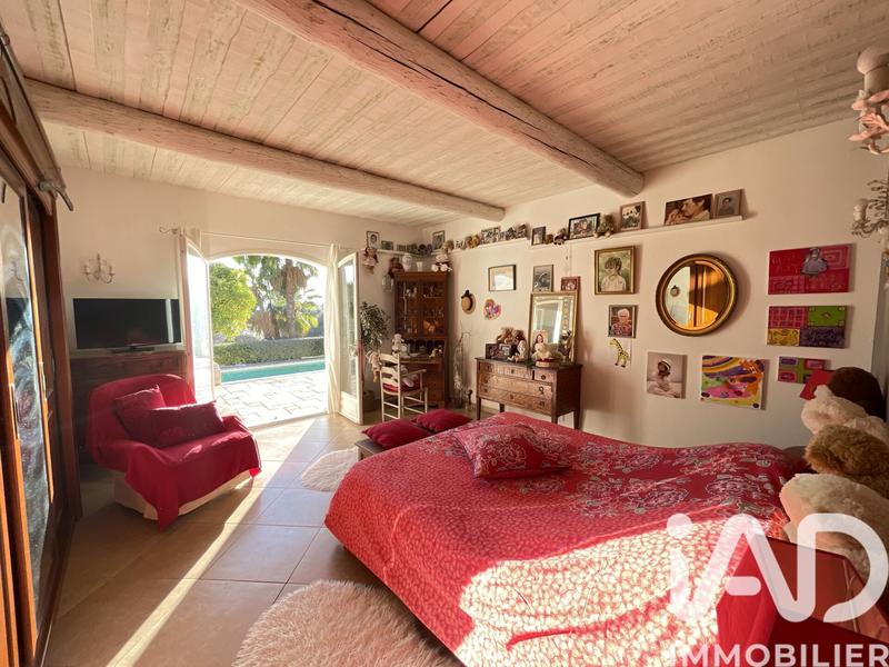 Maison - 269 m² - 6 pièces