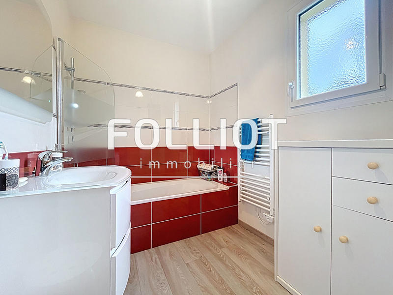 Maison - 145 m² - 6 pièces