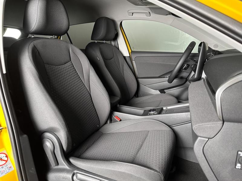 Volkswagen t-Roc Nouveau Life 1.5 E-Tsi 150ch Dsg Sieges Chauff Camera Regul Acc Carplay Full Led