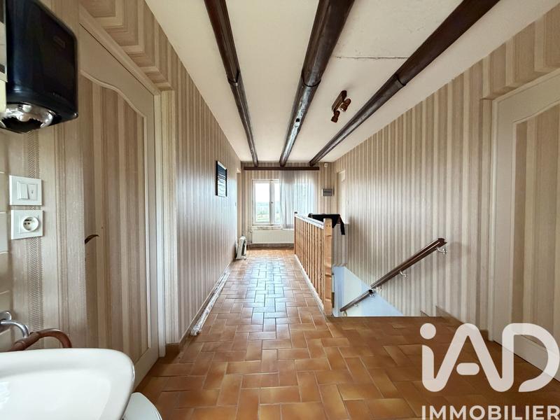 Maison - 248 m² - 7 pièces