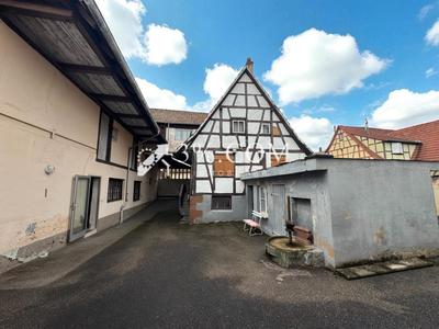 Maison - 500 m² - 15 pièces