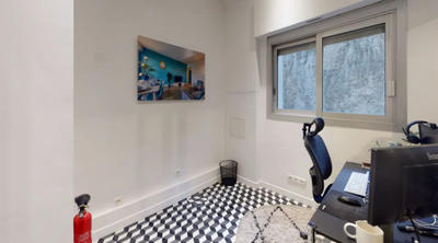 Local commercial - 102 m²