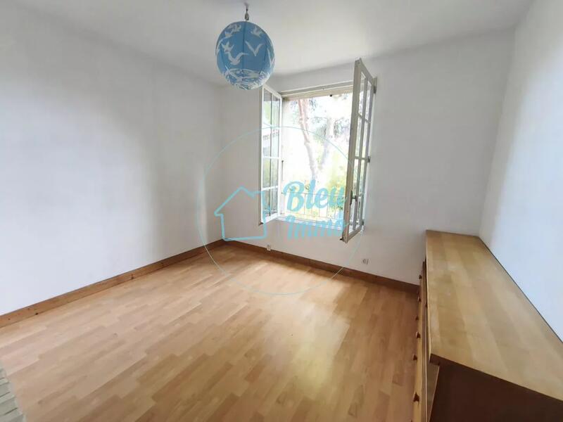 Villa - 190 m² - 8 pièces