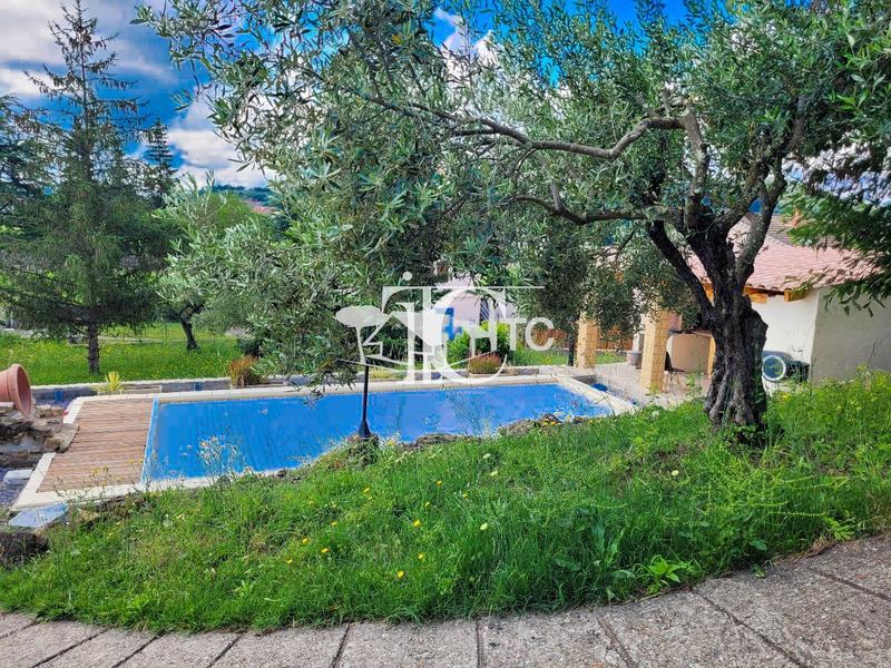 Maison - 135 m² - 4 pièces