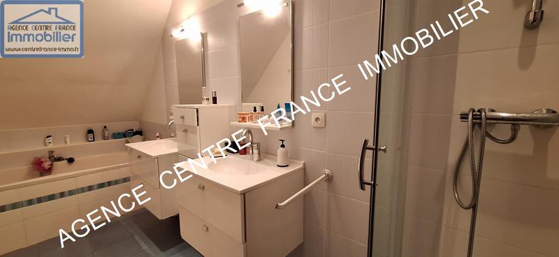 Maison - 310 m² - 8 pièces