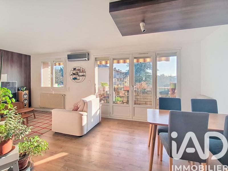 Appartement - 65 m² - 3 pièces