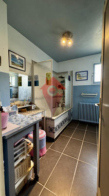 Maison - 129 m² - 6 pièces