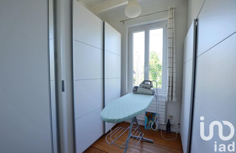 Maison - 180 m² - 8 pièces