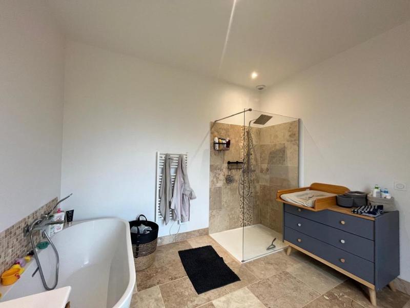 Maison - 157 m² - 5 pièces